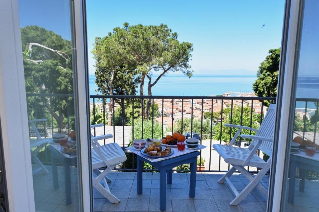 Hotel Garden Riviera Santa Maria di Castellabate Exterior photo