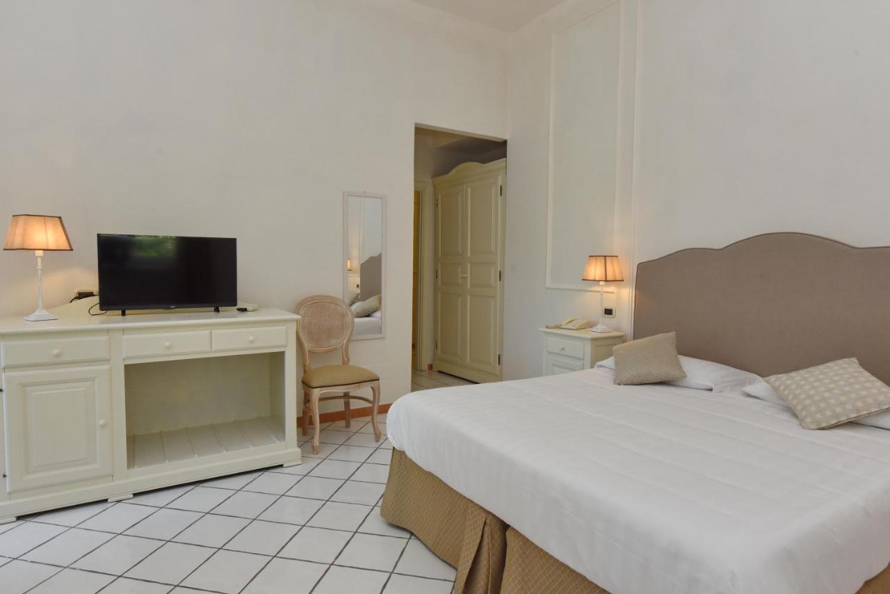 Hotel Garden Riviera Santa Maria di Castellabate Exterior photo